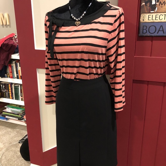 LOFT Tops - Ann Taylor Loft Striped Knit Scoop Neck Top